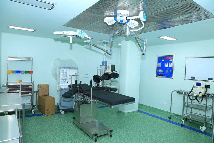 varalakshmi-hospital-1